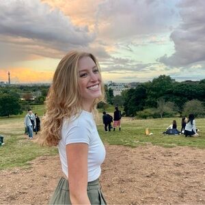 Meet your Posher, Kay